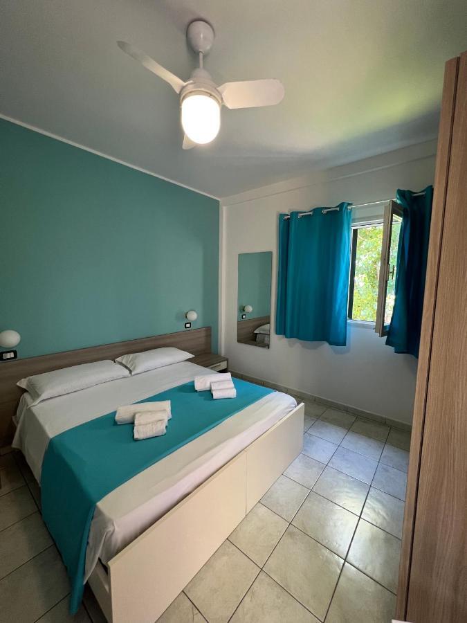 Hotel Dei Bizantini & Villaggio Campo Dei Messapi 3*